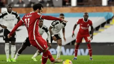 عقبة جديدة تمنع صلاح من الإنتقال للعملاق الإسباني 