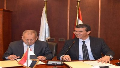 تجارية الجيزة توقع اتفاقية تعاون مع غرفة طبرق الليبية