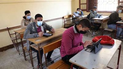 نتيجة اولى وثانية ثانوي 2021 الترم الاول بكود الطالب والرقم القومي من خلال رابط الموقع الرسمي لوزارة التربية والتعليم moe-register.emis.gov.eg (نتيجة الثانوية العامة)