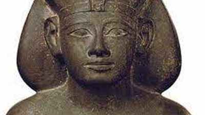 تعرف على الملك 