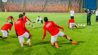 عاجل - نجم الأهلي يُغادر معسكر منتخب مصر للإصابة