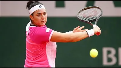 أنس جابر تتأهل لثالث أدوار ميامي على حساب الإسبانية بادوسا