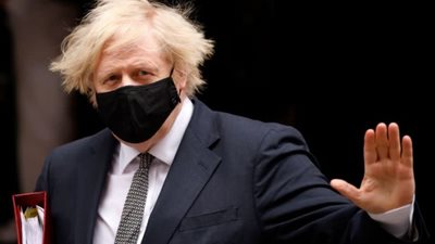 رئيس الوزراء البريطاني ينتقد الهجمات 