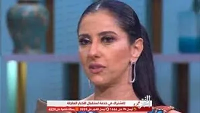 حنان مطاوع تلقي كلمة اليوم العالمي للمسرح بمنصة أيام القاهرة للمونودراما