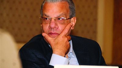 عادل حمودة: 