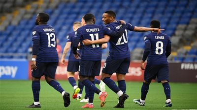 فرنسا تفوز على كازاخستان بثنائية في تصفيات المونديال 