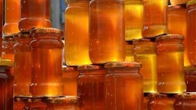 إحباط ترويج كميات كبيرة من عسل النحل مجهولة المصدر بالجيزة