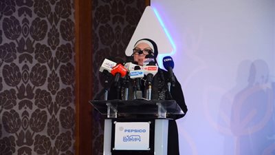 وزيرة التجارة: نسعى لتعزيز الشراكة مع القطاع الخاص لتنفيذ مشروعات إعادة تدوير النفايات الصناعية