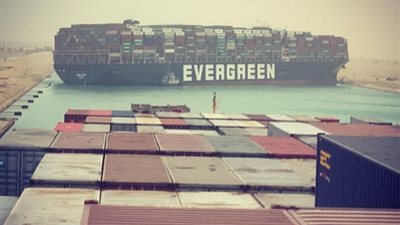 صحيفة: ثلاثة دروس مستفادة تعلمناها من أزمة انسداد قناة السويس