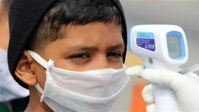 طبيب بنيويورك يكشف أعراض جديدة لـ