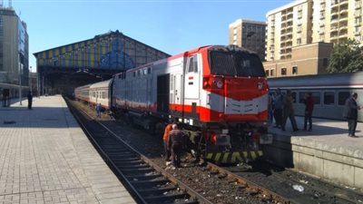 العناية الإلهية تنقذ ركاب 6 عربات قطار من الموت.. والمتهم 