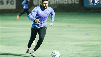 عاجل.. أحمد فتحي يشعل النيران في بيراميدز بسبب صور الأهلي