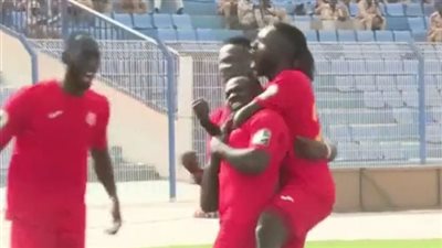 الأهلي يتأخر أمام المريخ السوداني في الشوط الأول بثنائية