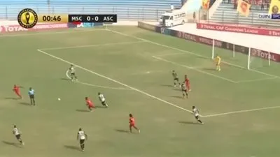 عاجل.. مشادة قوية بين ثنائي الأهلي