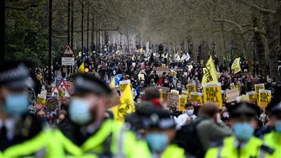 تظاهر المئات في إنجلترا وويلز بشأن تشريعات الشرطة الجديدة