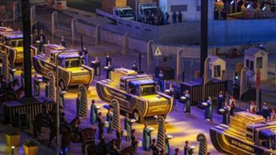 وزير السياحة اليونانى: 