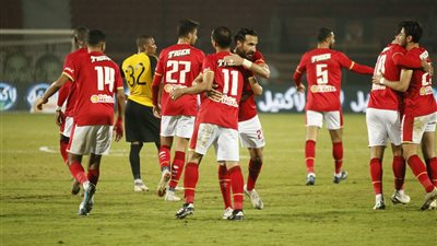 نجم الأهلي مُهدد بالغياب عن موقعة ربع نهائي دوري أبطال إفريقيا