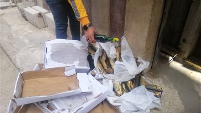  إعدام رنجة فاسدة ومنتجات غذائية غير صالحة للاستهلاك في المنصورة