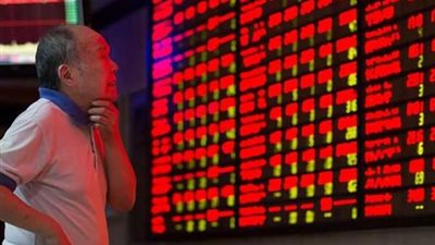 ارتفاع الاصابات بكورونا يضغط على الأسهم اليابانية