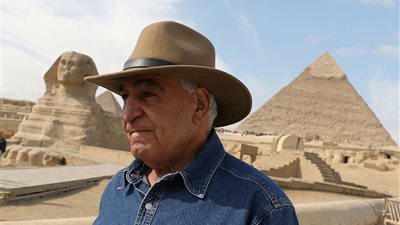 زاهي حواس يُعلن عن كشف أثري جديد في سبتمبر القادم.. شاهد التفاصيل 