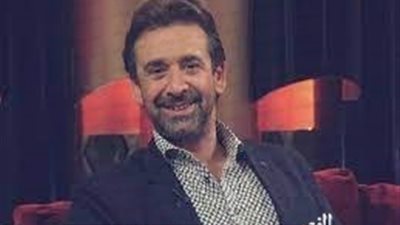 كريم عبد العزيز يهنئ جمهوره بحلول شهر رمضان الكريم