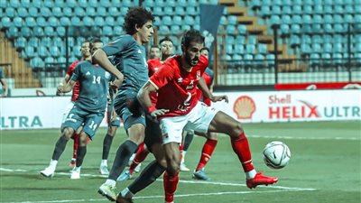 الشوط الأول.. الأهلي يهزم شباك النصر بهدف وليد سليمان