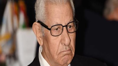 رئيس حزب الوفد ناعيًا الكاتب مكرم محمد: الصحافة فقدت رمزًا من رموزها