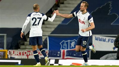 توتنهام يتعادل مع إيفرتون 2-2.. وهاري كين يواصل تصدره لجدول ترتيب هدافي البريميرليج