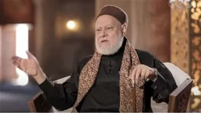 علي جمعة يوضح حكم التوسل إلى الله بآل البيت (فيديو)