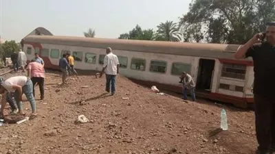الصور الأولى لموقع حادث قطار طوخ 