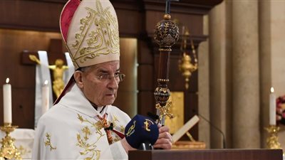 البطريرك الراعي خدمة القداس الأربعة: خدمة الكلمة والذبيحة والمناولة والإرسال