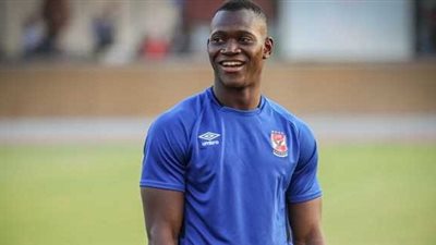 الجهاز الطبي للأهلي سيحسم موقف ديانج من المشاركة أمام إنبي