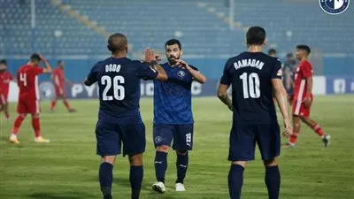 نجم الأهلي السابق: بيراميدز أخطأ بالتعاقد مع هذا الثلاثي