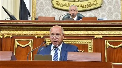 تعديل قانون الخدمة المدنية.. طلب عاجل من وزير النقل للبرلمان