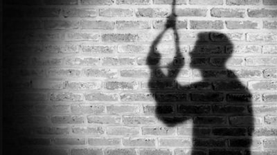 مواطن يدعي الانتحار في الإسكندرية لاستعطاف الأهالي 