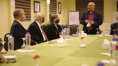 بحضور السفير الكندي..