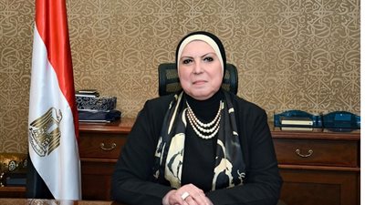 وزيرة التجارة تستعرض أهم اجراءات الاصلاح الهيكلى فى مجال الصناعة
