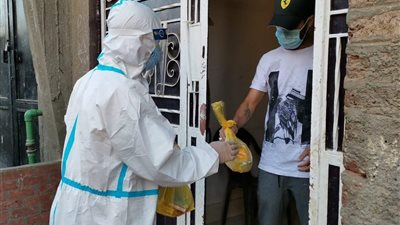 4 آلاف حقيبة أدوية للمرضى والمخالطين.. 