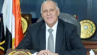 رئيس قضايا الدولة يهنئ السيسي بعيد العمال