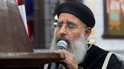 عزيز للفجر: الكنيسة تسجد غدًا 400 سجدة في كل اتجاه لأن الله في كل مكان