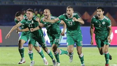 مدرب الجزائر: نسعى للتتويج بكأس العرب