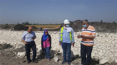 جولة تفقدية لأعمال تأهيل الترع بشرق الدقهلية 