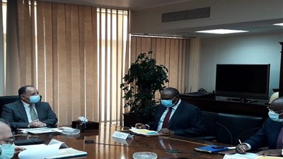 البنك الأفريقى: نسعى للتعاقد مع كبار الموردين لتوفير اللقاحات بأسعار مناسبة لدول القارة