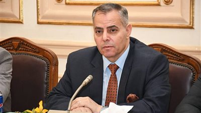 وزير التعليم العالي ينعي الدكتور صبري السنوسي عميد حقوق القاهرة