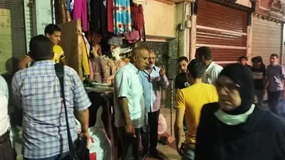 حملات ليلية في المنصورة لتطبق قرارات الغلق (صور) 