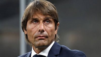 أزمة كبرى تواجه إنتر ميلان رغم تتويجه بلقب الدوري الإيطالي