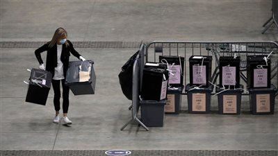 جونسون يدعو لإجراء محادثات في المملكة المتحدة بعد فوز الوطنيين الأسكتلنديين