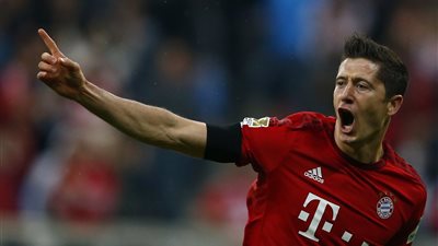 ليفاندوفسكي يرفع سقف طموحات العملاق البافاري