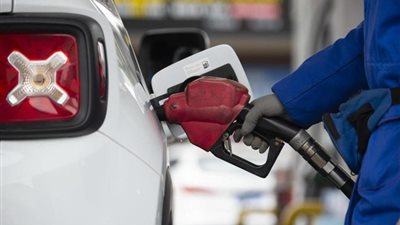 بنك أوف أمريكا يتوقع ارتفاع الطلب على البنزين عالميا