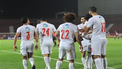 نجم الزمالك يطالب شقيقه بمزاملته في القلعة البيضاء